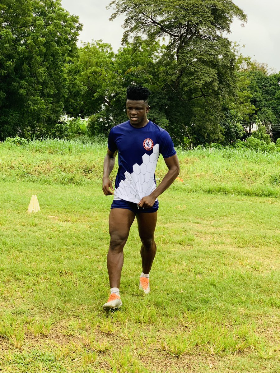 ZACK_F6's tweet photo. Get Out There And Live a Little
#Preseason
#ZF6
@BerekumChelseaF 🔵⚪️@EffahOwusuJose1 @BChelseaFanbase https://t.co/S2dyF2jVY1