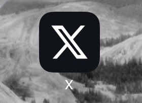 ysato_'s tweet photo. 遊星からのアプリX  現る。
#X #遊星からの物体X https://t.co/i3fm3quEqu