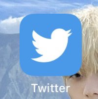 rainingsparkkes's tweet image. So glad I don’t have automatic updates turned on 🤢 the notif on my App Store being stuck on 1 is gonna get annoying tho. Soobin will forever be watching over the bluebird for me 🕊️
#newtwittersucks #Soobin