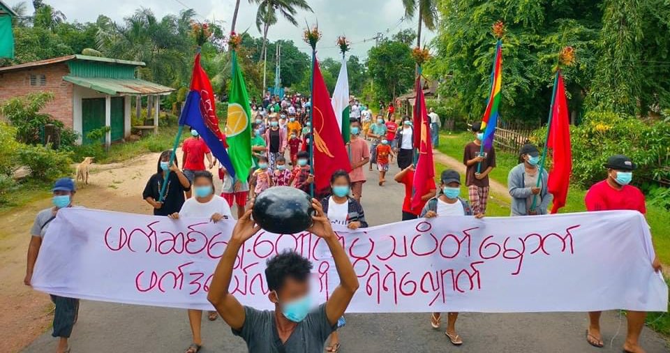 NantEiThandar's tweet photo. Led by Democracy Movement Strike Committee-Dawei , Student Union, LGBT Community &amp; residents from #LaungLone Twp, #Dawei , marched and protested to uproot the #MilitaryDictatorship on Aug1.  #HelpMyanmarIDPs #2023Aug2Coup #WhatsHappeningInMyanmar https://t.co/BJjnwgAHJP