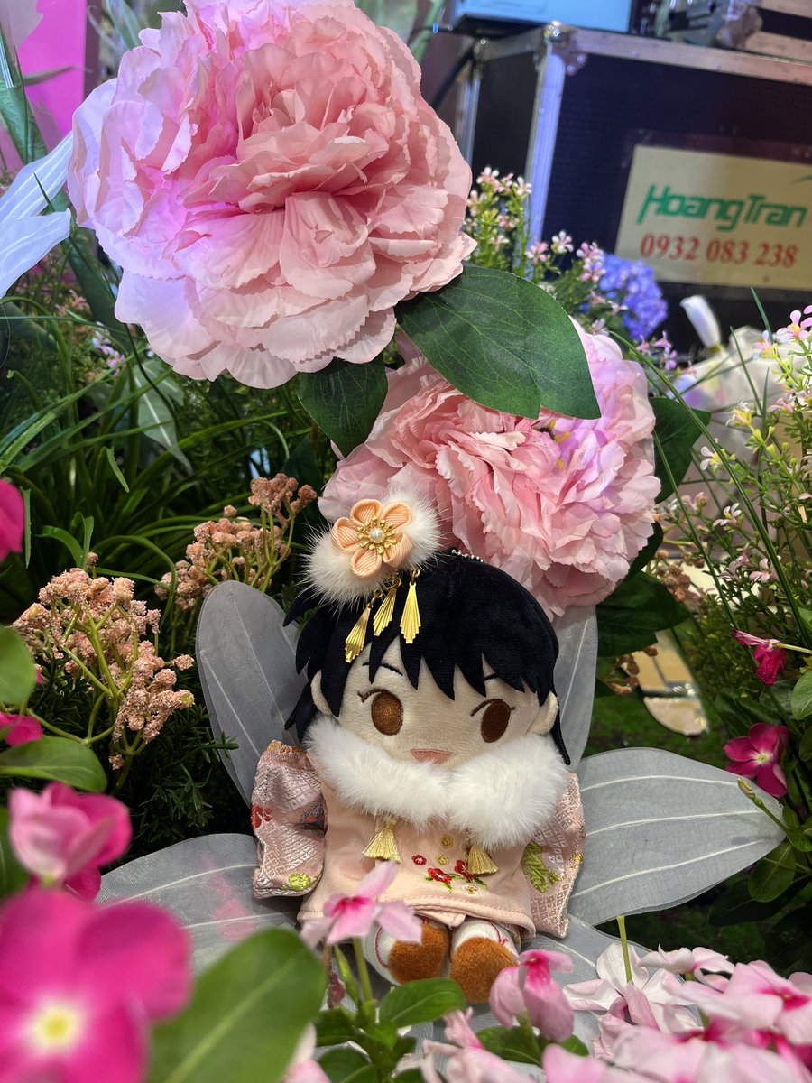Lady and flowers 🌺 🌹🌼🌸🌻
#SessRinWedding #杀铃 #sesshomaru #sessrin #殺りん #殺生丸 #SessRin #SessRinEternity #犬夜叉