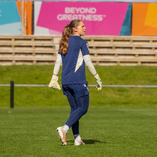 Tutte è una. 
Una è tutte. ❤️‍🔥🇮🇹

🔜 #SudAfricaItalia
9.00 @rai1official 

#Nazionale #Azzurre #ForzaAzzurre #FIFAWWC #NazionaleItaliana #NazionaleFemminile #VivoAzzurro #lg1