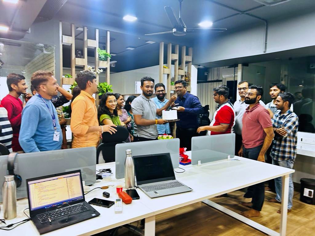 SourcevedReal's tweet photo. Celebrating Our Beloved Boss's Birthday ππ.
A fantastic evening filled with laughter, joy, and heartfelt wishes!
#birthday #celebration #party #boss #birthdayparty #birthdaypost #sourceved #life #mood #partytime #cake #sourcevedtechnologies #lifeatsourceved https://t.co/WIdToczqfQ