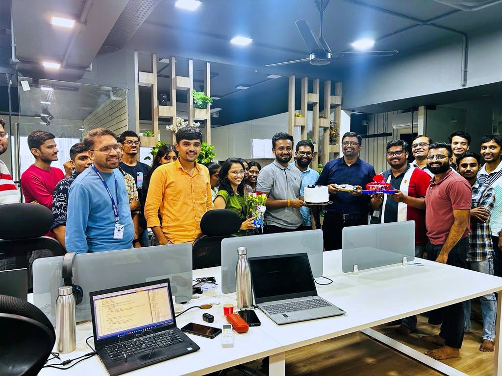 SourcevedReal's tweet photo. Celebrating Our Beloved Boss's Birthday ππ.
A fantastic evening filled with laughter, joy, and heartfelt wishes!
#birthday #celebration #party #boss #birthdayparty #birthdaypost #sourceved #life #mood #partytime #cake #sourcevedtechnologies #lifeatsourceved https://t.co/WIdToczqfQ