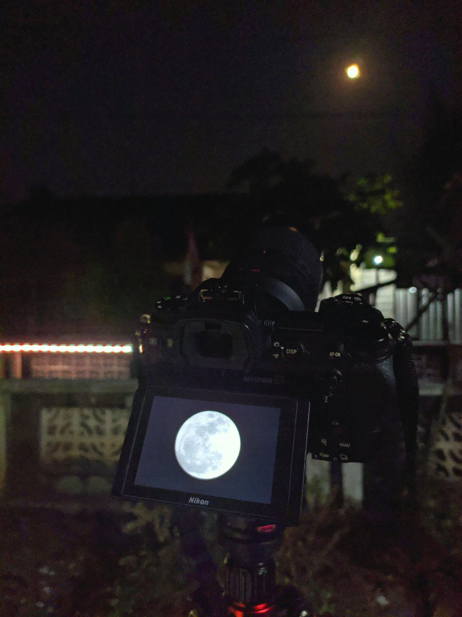 gusdeha75's tweet photo. @Jogja_Uncover masih mantengin nih @Jogja_Uncover https://t.co/KGvgjgwEmL