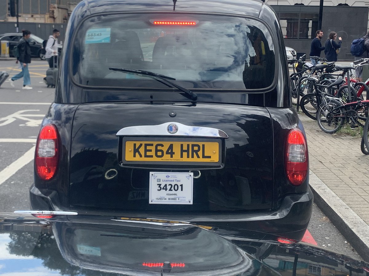 David Hamilton tweet media