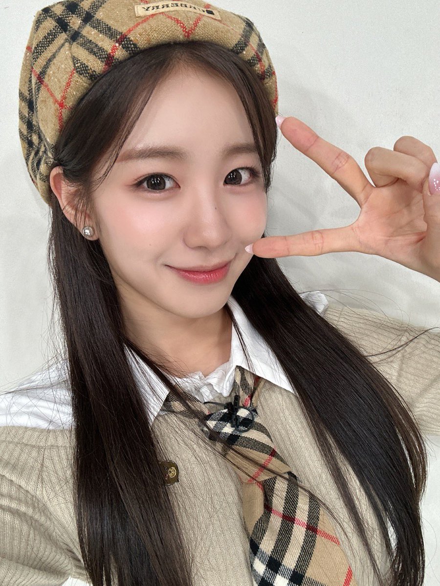 WOOAH 우아 tweet media