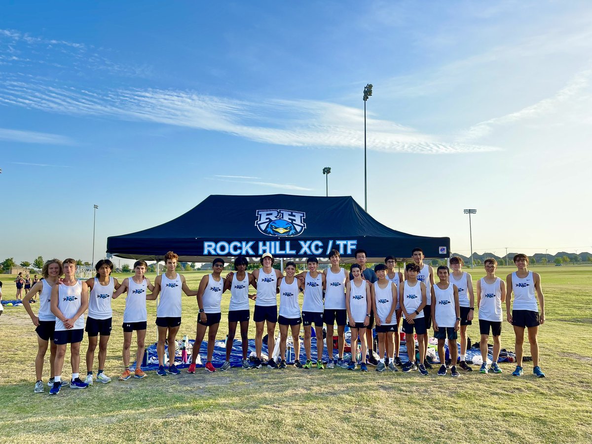 rockhillxctf's tweet photo. These Blue Hawks are ready for their first meet of the season with @ProsperXCTrack and @WGHS_XCTrack ππΌ #TriMeet #ProsperProud https://t.co/5JUEet6m9R