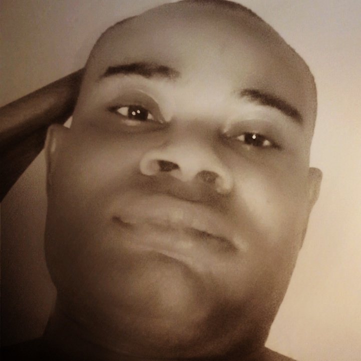 BenEjikeStev's tweet image. #NewProfilePic