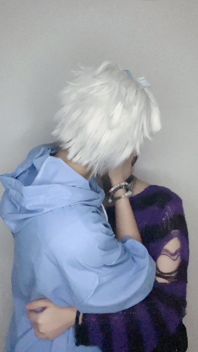 Suewine_'s tweet photo. 吃东西只是情趣罢了@27lin_ 
#bluelock #Bluelock #cos #cosplay #nagireo #凪玲 #ngro #ブルーロック #ブルーロックFA #御影玲王 #凪誠士郎 https://t.co/hZ1LduH2jt