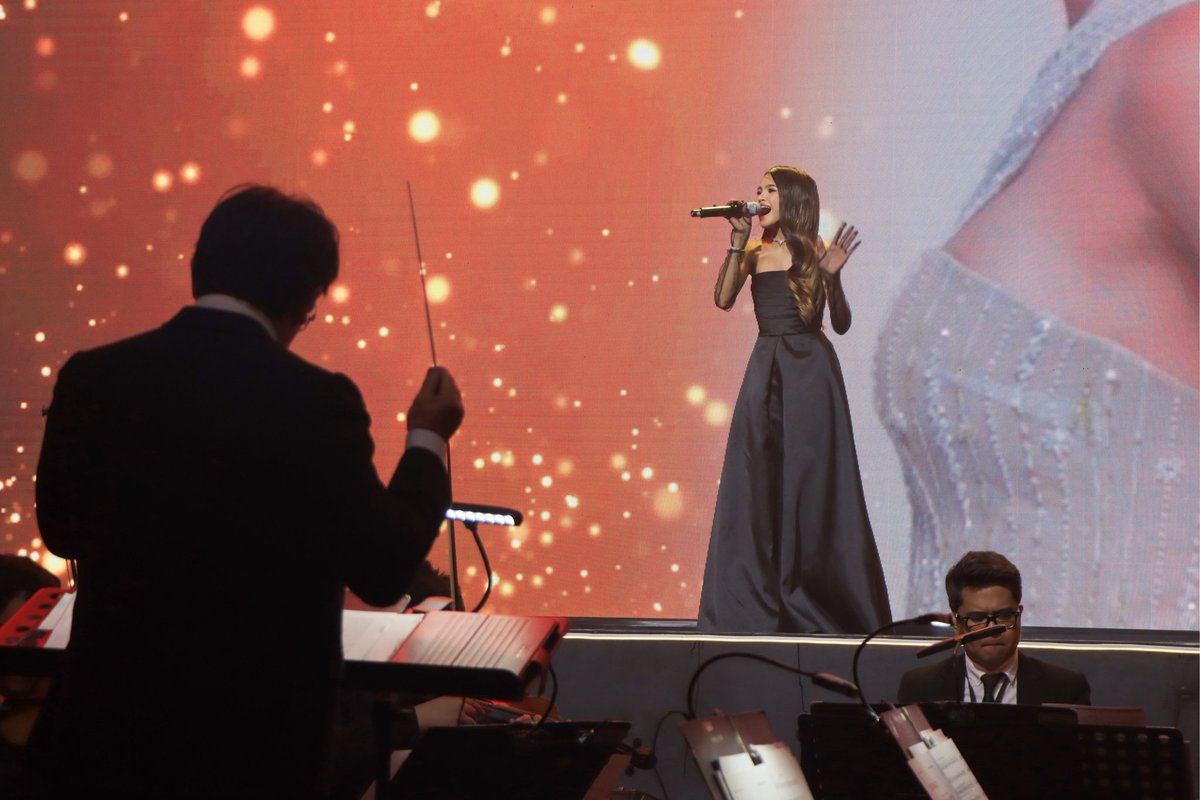 cornerstone_ofc's tweet photo. @Radhamuzik @ncomiajr @patrickquiroz_ @michaelsager_ @imzephanie @imzephanie performing at the #AvignonGala 📸✨
📍Shangri-La The Fort, Manila | July 31, 2023
#Zephanie
#CornerstoneArtist
#AvignonMostBeautiful
#ExperienceAvignon https://t.co/4kPK5KS8ig