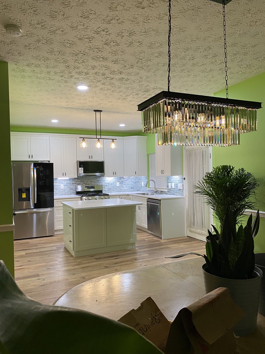 BrothersHg's tweet photo. Brand new kitchen https://t.co/d6XQ3xGhCf