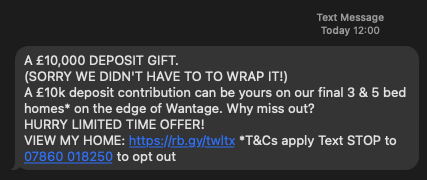 Baz Furby 👻 tweet media