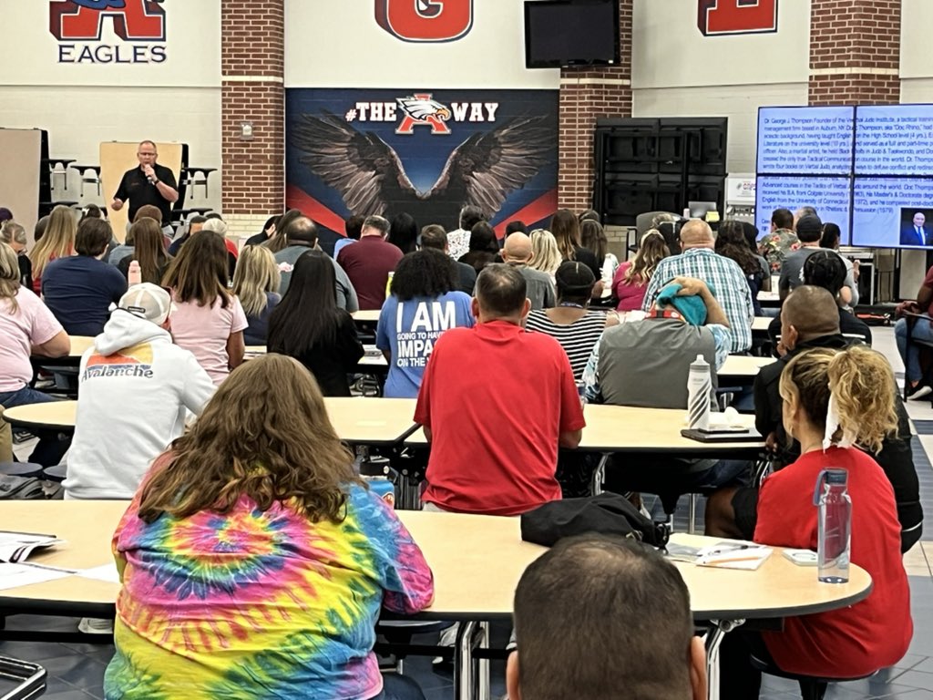 HumbleISD_AHS's tweet photo. AHS teachers participating in Verbal Judo presented by Tim Morrow. “Change our words, change the world”.  #The🅰️Way https://t.co/BfwgrIjgBy