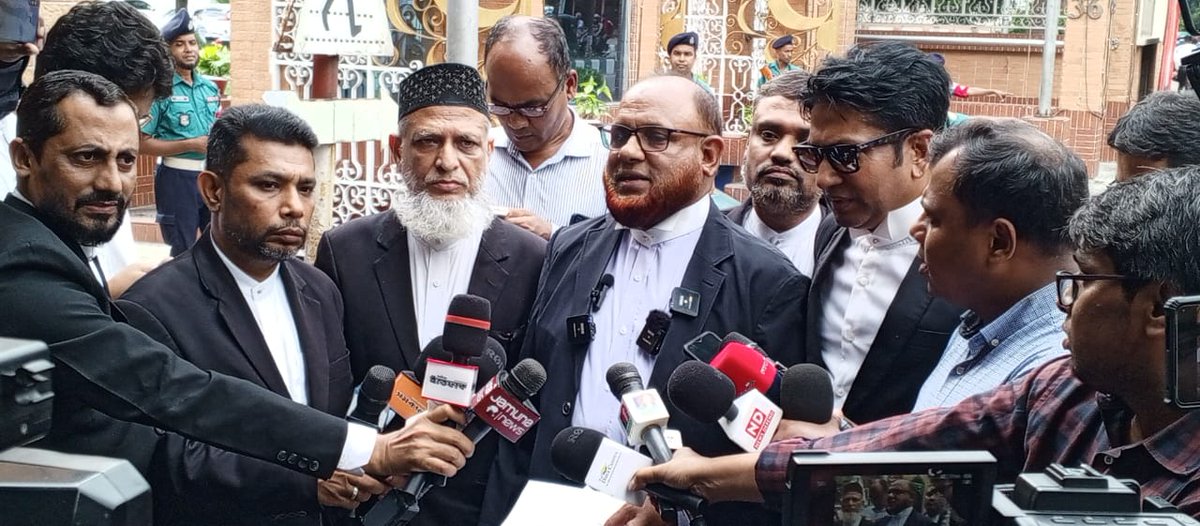 BjiNc41's tweet photo. The representatives from @BJI_Official have met with the official of DMP to seek coordination for upcoming mass gathering at #4th_August in  Suhrawardy Udyan,Dhaka. 

#StepdownHasina
#StepdownFascistBdGovt
#FreeJamaatLeaders 
#RestoreCaretakerGovt 
#Bangladesh 
#Jamaat https://t.co/61QTSPL5Vj