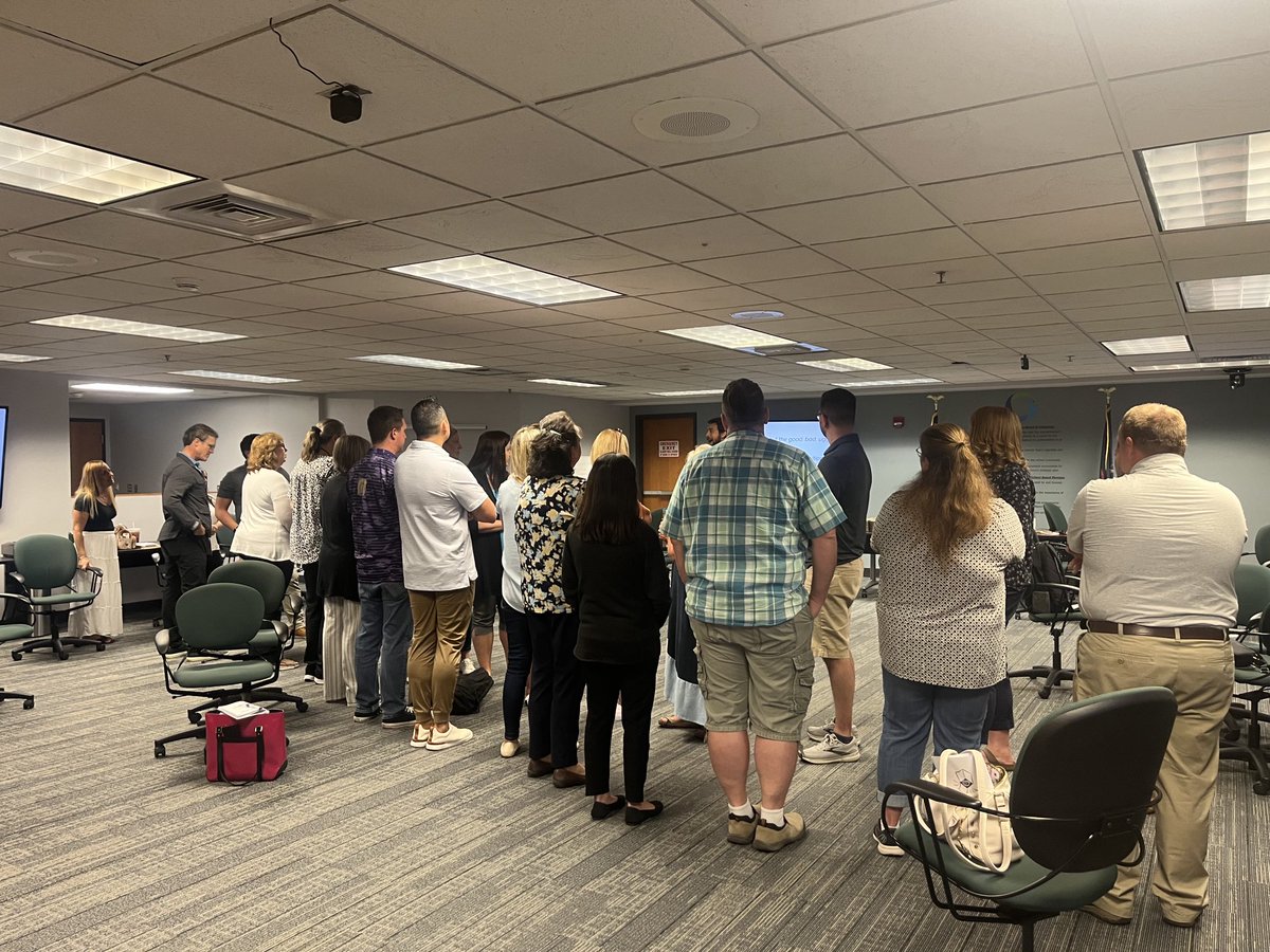 We are Liberating Structures ⁦<a href="/Livingston_ESA/">Livingston ESA</a>⁩ with ⁦⁦<a href="/SFQua/">Fisher Qua</a>⁩