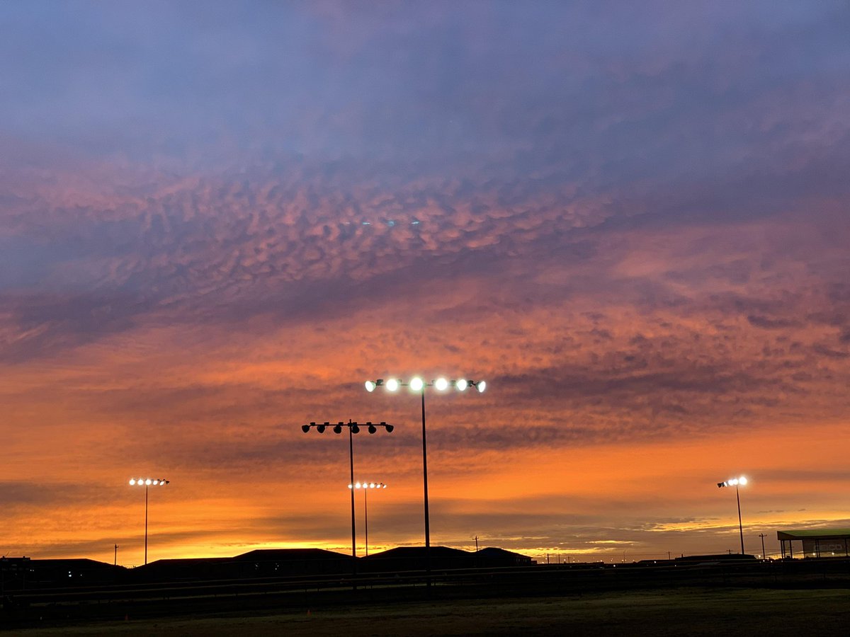 Wildcat Nation, the sun is rising on a new season! Let’s make 2023 a memorable one! #Raisethebar