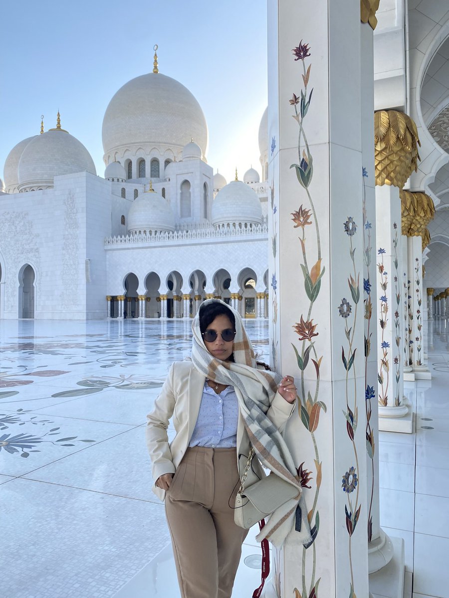 Israel_Avia's tweet photo. Más de un millón de israelíes han visitado los Emiratos Árabes Unidos desde la normalización de relaciones con los Acuerdos de Abraham. 🇦🇪🤝🏽🇮🇱
Por supuesto, yo fui una de ellas, y fue una experiencia muy bonita y emocionante. 🙏🏽 https://t.co/HzJdtfD1pS