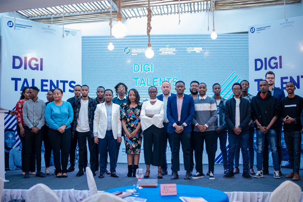 Westerwelle_F's tweet photo. Launching the #DigiTalents Playbook⚡️
International companies are scouting talent from Africa, creating opportunities for local businesses & freelancers.
Over the past year, @WSH_Arusha was implementing the DigiTalents programme to nurture digital talent in Tanzania. https://t.co/ON6TrO7z5I