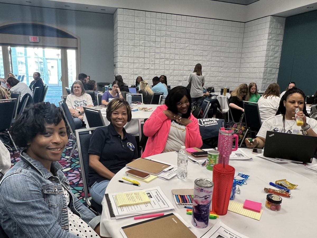 EllaGrantEagles's tweet image. Ella Grant Teachers are ready for MCPSS Learning Launch Day 2! #AimingForExcellence #LearningLaunch