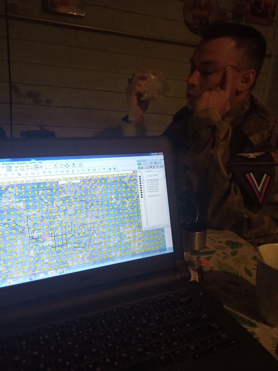 Одна ночь, две спасенные бабушки.

Заявка на поиск Староверовой Зинаиды Николаевны, 76 лет поступила на горячую линию отряда в 19.00 31.07.2023, сразу же берём заявку в работу, прозвон родных и служб. По вводным, Зинаида Николаевна ушла в лес утром из СУ… t2p.pw/9vkZilmWgV