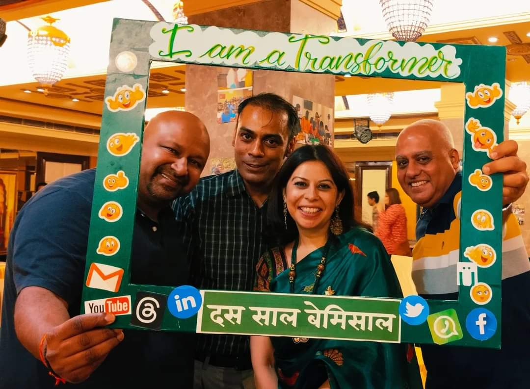 Transformers1_8's tweet image. As the Magical of Becoming a Transformer 💚spread over many more ⭐
#celebrations #10yearsofonedirection #DecadeOfSuccess #10YearsStrong
#MilestoneCelebration #ADecadeOfAchievements
#10YearsTogether #CelebratingSuccess
#ADecadeOfExcellence
#AnniversaryCheers
#10YearsOfGrowth