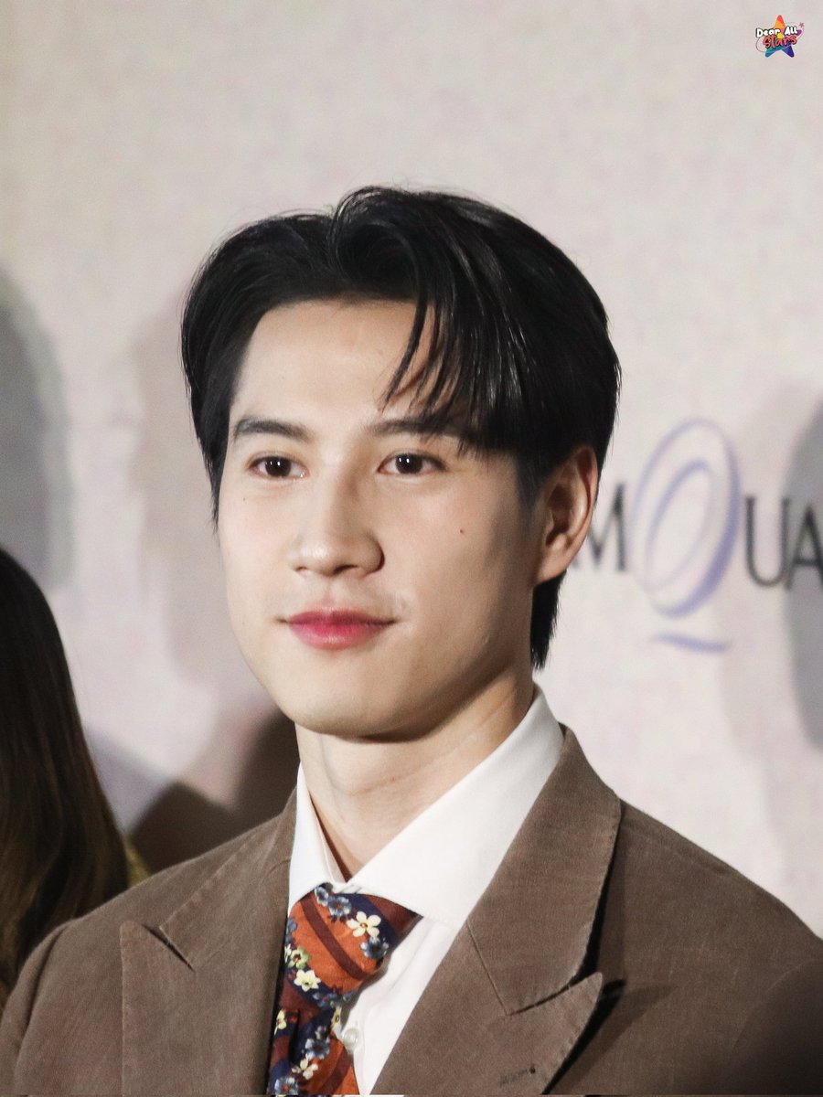 DearAllStars's tweet photo. คุณไบร์ทกับความหล่���ภายในงานที่ทำเหล่าสาวๆใจละลาย 

@brightrpp_ 

#brightrpp 
#PressConหอมกลิ่น 
#หอมกลิ่นความรัก
#IFeelYouLingerInTheAir https://t.co/9Mo3F7wxFo