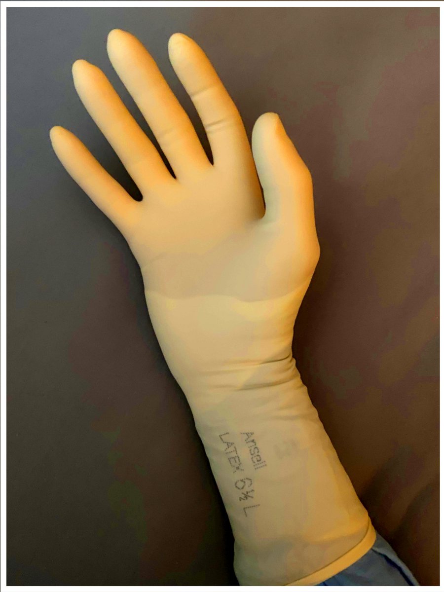 lucgloves's tweet photo. New Style👀🎉 Do you Like it🤔?

Btw. The Color is Amazing😌😇.

#surgicalgloves
#surgicalfetish
#surgicalgear
#doulegloving https://t.co/lTO0eUBIti
