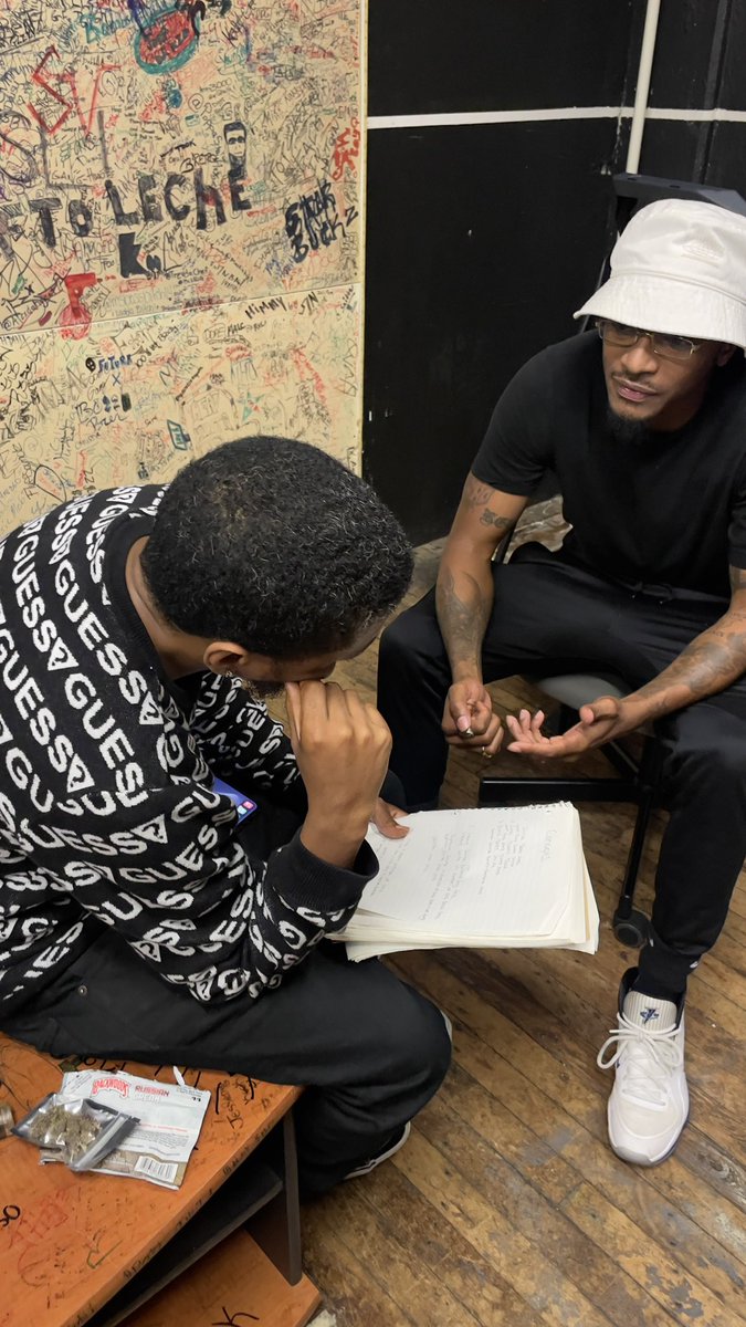 TeamCP_Records's tweet photo. Next level game planning https://t.co/gcUhbDIo7K