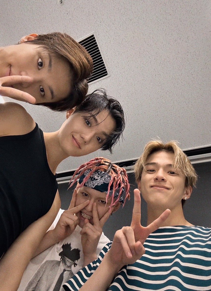 dowoopics's tweet photo. DOWOO OMGGG 🥹🫶 https://t.co/ZKFcJXooX1