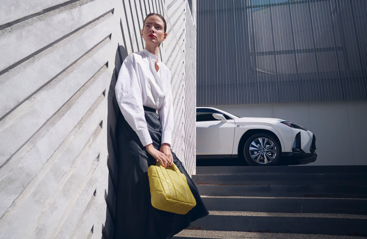 La esencia del UX. bit.ly/3yBHCUO #LexusUX #LexusElectrified <a href="/lexusspain/">Lexus España</a>