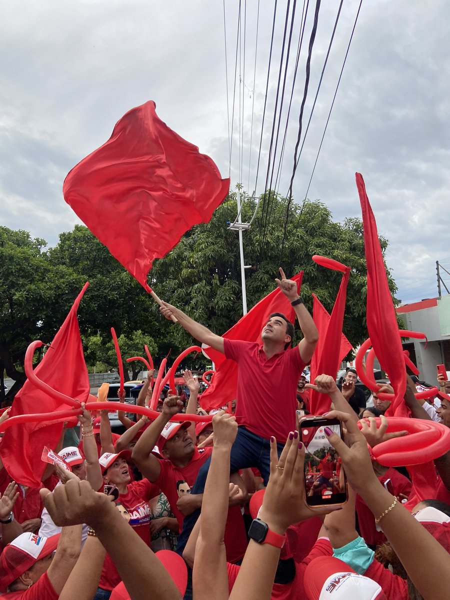 jaimeandresgm's tweet photo. La gloria y la honra para ti Dios ♥️🙌
¡Gracias Valledupar! https://t.co/UpD0De7FLQ