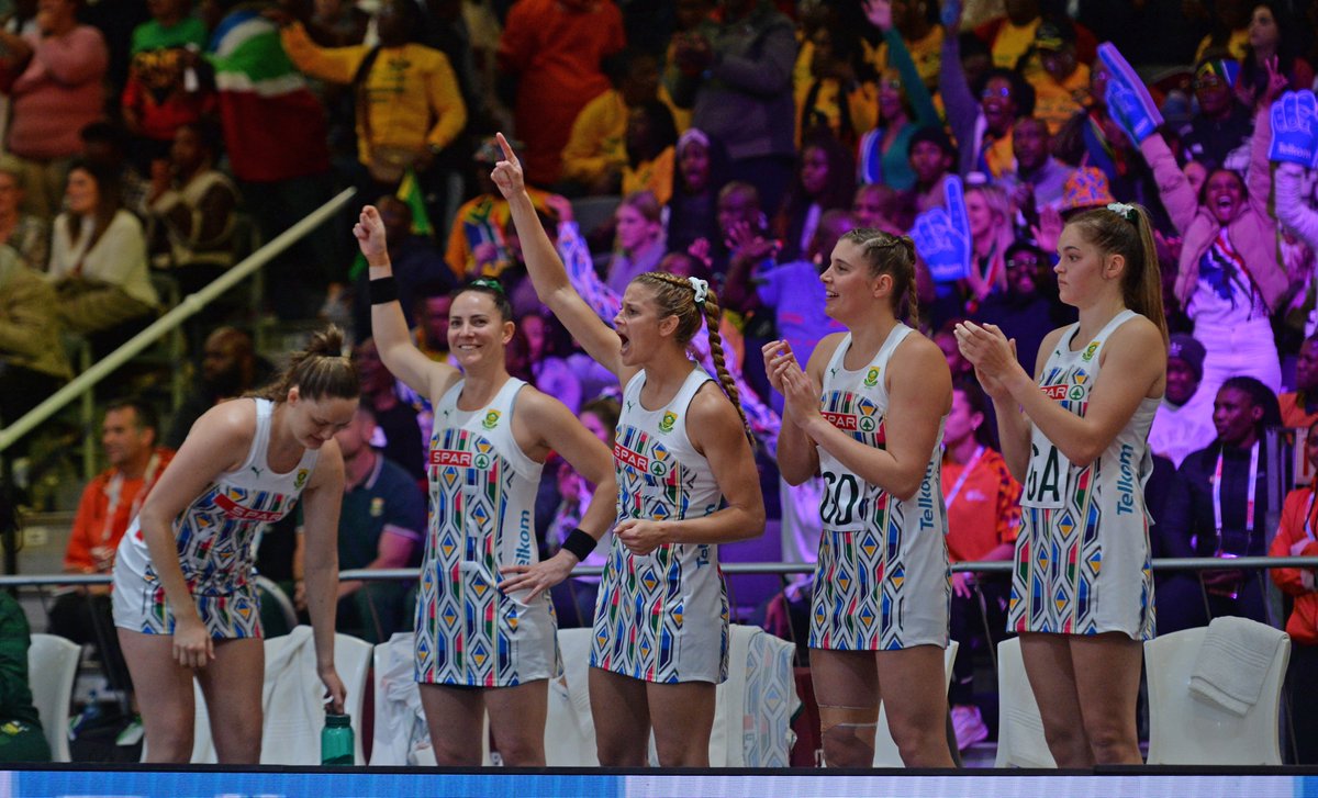 BackpageMedia's tweet photo. 2023 Netball World Cup  🏐

🇿🇦South Africa vs Jamaica 🇯🇲

📸Ryan Wilkisky/BackpagePix  

#2023NetballWorldCup #SouthAfrica #Jamaica #Netball #NetballPhotography https://t.co/YqUh8JXBZp