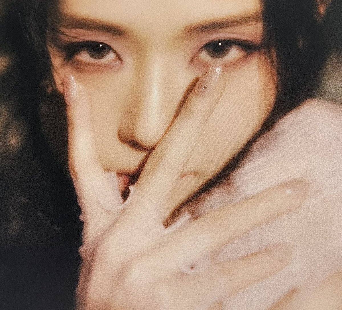 NEWSJISOO's tweet photo. JISOO! 🤍 https://t.co/HzXSUlGT2l