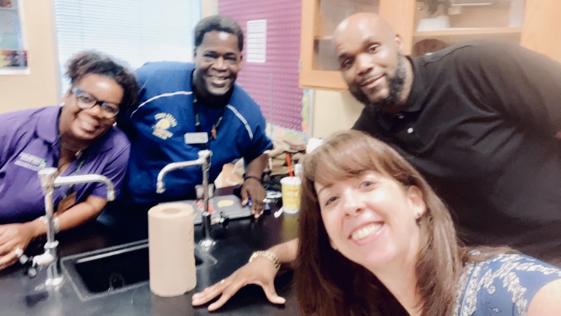 Happy 1st day <a href="/RockdaleSchools/">Rockdale County Public Schools</a> ! 
We <a href="/GPBEducation/">GPB Education</a>  looove starting the school year <a href="/RCA_Career/">Rockdale Career Acad</a>  w/the awesome new + veteran <a href="/RCPS_SS/">RCPS_Social_Studies</a>  teachers. 
Thx for a fabulous morning exploring some of the latest bells &amp; whistles in our GA Studies collection!
georgiastudies.gpb.org
#sschat