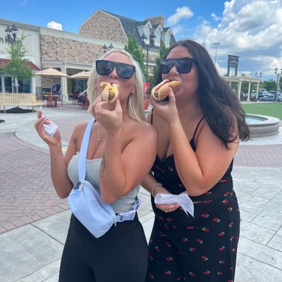 Michelleottavi's tweet photo. #NewProfilePic https://t.co/lWaud1gDCz