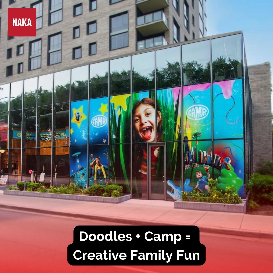 NakaConsulting's tweet photo. Doodles takes the digital world by storm with its immersive experience in Chicago! Partnering with Camp, get ready for a mind-blowing adventure featuring pastel-hued Ethereum NFTs! Customize your character, play games, and explore cosmic realms!  #DoodlesAdventures #NFTExperience https://t.co/RImmypkz2k