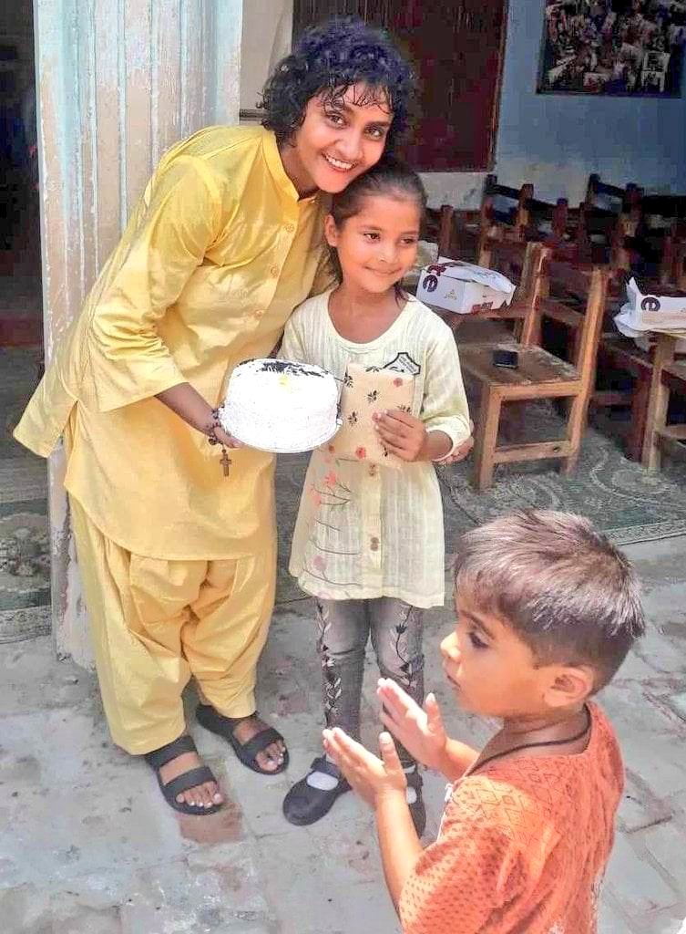 welfare_one's tweet photo. OWMS-MANAK 

Toba, Zain and Ali Hamza (Drop-out; newcomer) had a birthdays in July but due to my illness we couldn't wish them at that time. 

Today we wish all of them a birthday with a present. Ali Hamza celebrated very first time his birthday. https://t.co/GG8qIH4HnB