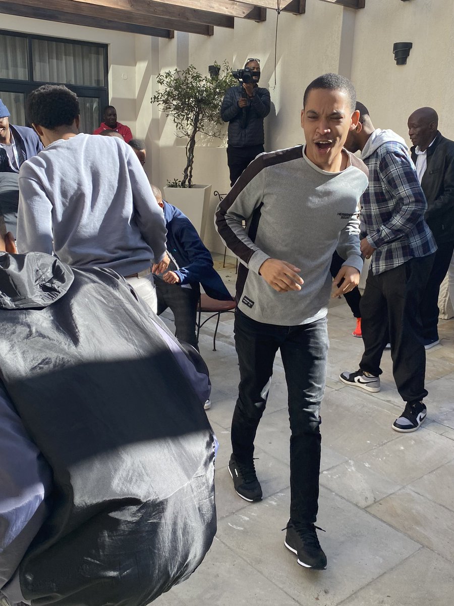 THENSAZA's tweet photo. @CPUT @cutfsonline @StellenboschUni @UWConline Fun in the sun 🌞
#DSITHENSA
#5DayEntrepreneurshipTraining
#StartUpYourStartup
#BizNizIdeas https://t.co/8JXZqf54yh
