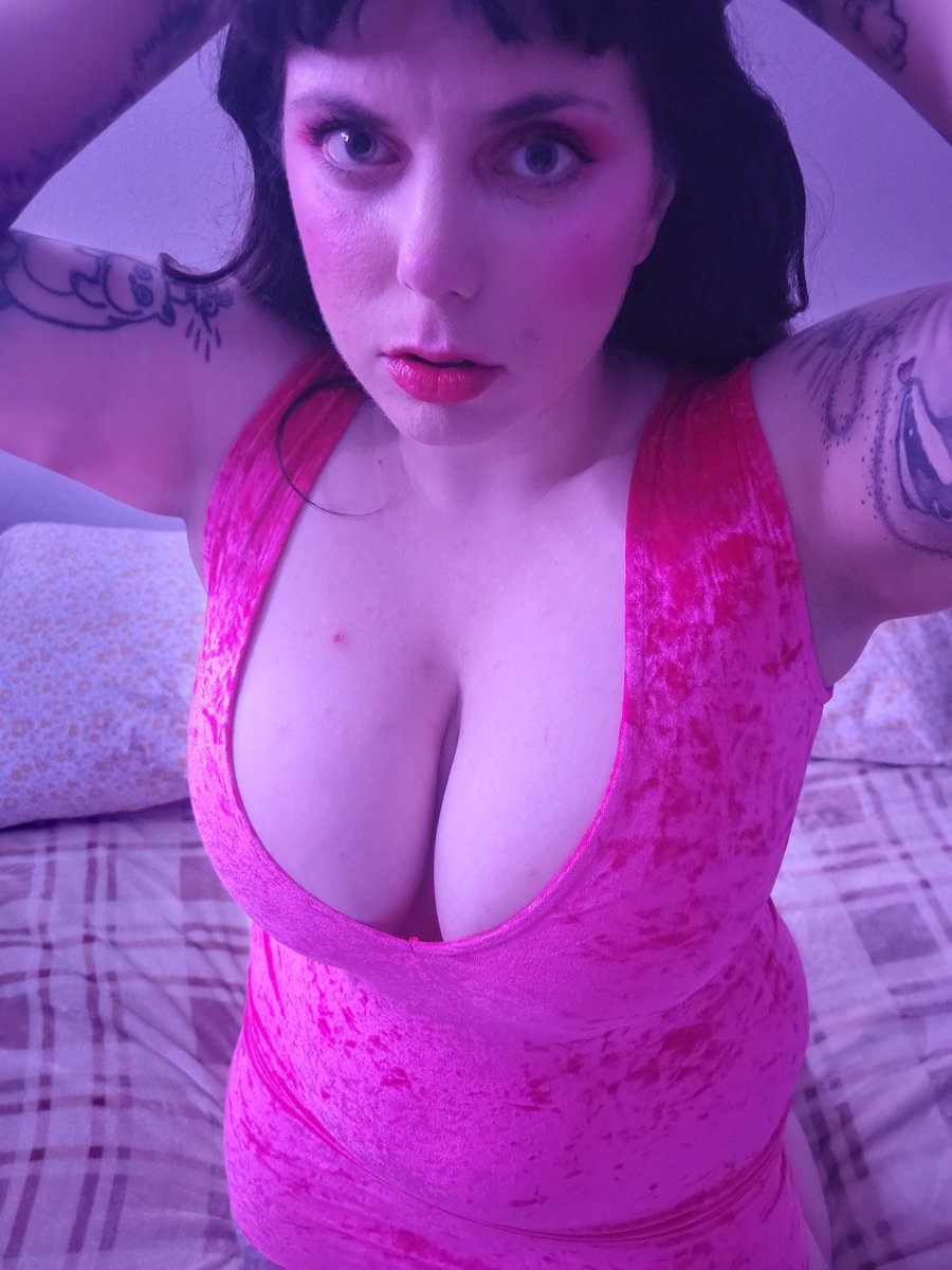 clowncore93's tweet photo. Want more? Join my snap! ✨️Cₒₙₛᵢdₑᵣ ₜᵢₚₚᵢₙg
ᴄᴀꜱʜᴀᴘᴘ: $ᴄʟᴏᴡɴᴄᴏʀᴇ93
$5 SNAPCHAT! 
ᴠᴇɴᴍᴏ: ᴛᴀɪʟꜱᴀɴɴ
$$$ ɢᴏᴇꜱ ᴛᴏ ɢʀᴏᴄᴇʀɪᴇꜱ, ᴡ33ᴅ, ᴀɴᴅ ᴍᴏʀᴇ ᴄᴏɴᴛᴇɴᴛ
ᴏɴʟʏꜰᴀɴꜱ.ᴄᴏᴍ/ᴇɢɢɪᴇᴛʜᴇᴄʟᴏᴡɴ✨️ https://t.co/AU837w81E9