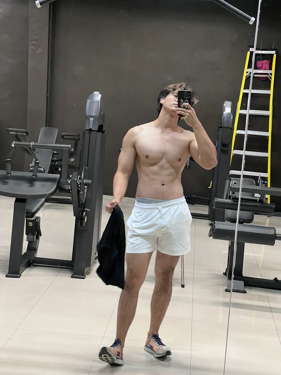 ChatrinTh's tweet image. พุงหมาน้อย 🐶