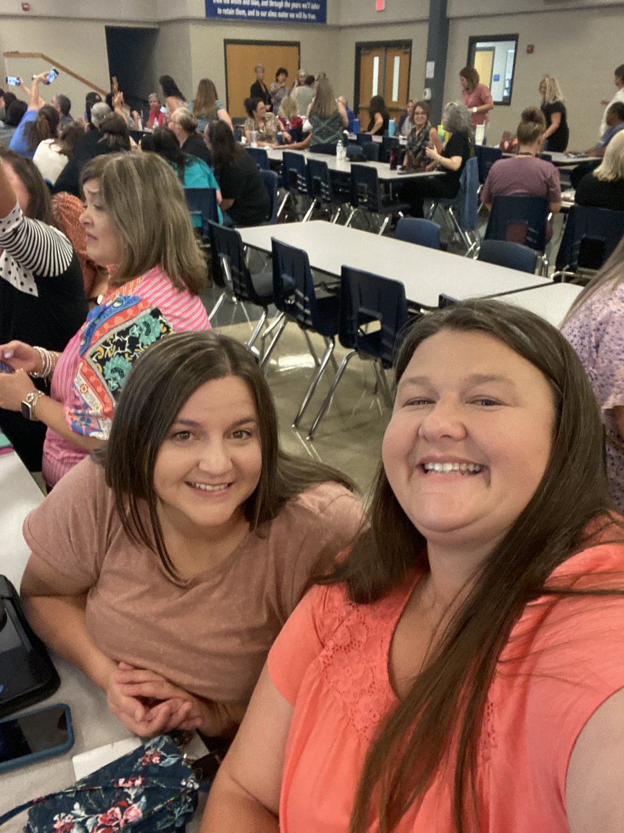 Tiffany Ellis tweet media