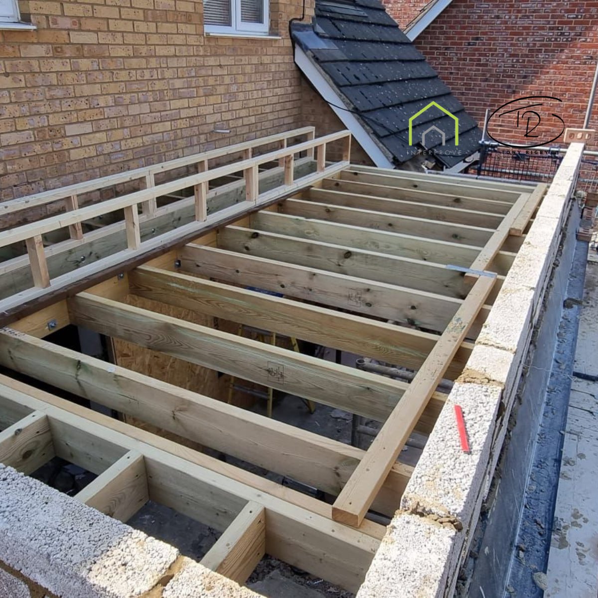 Internal space opening up nicely on this client-build kitchen diner project 👷🏻🛠

#miltonkeynes #residentialbuilds #homeextension #homeimprovementideas #kitchendiner