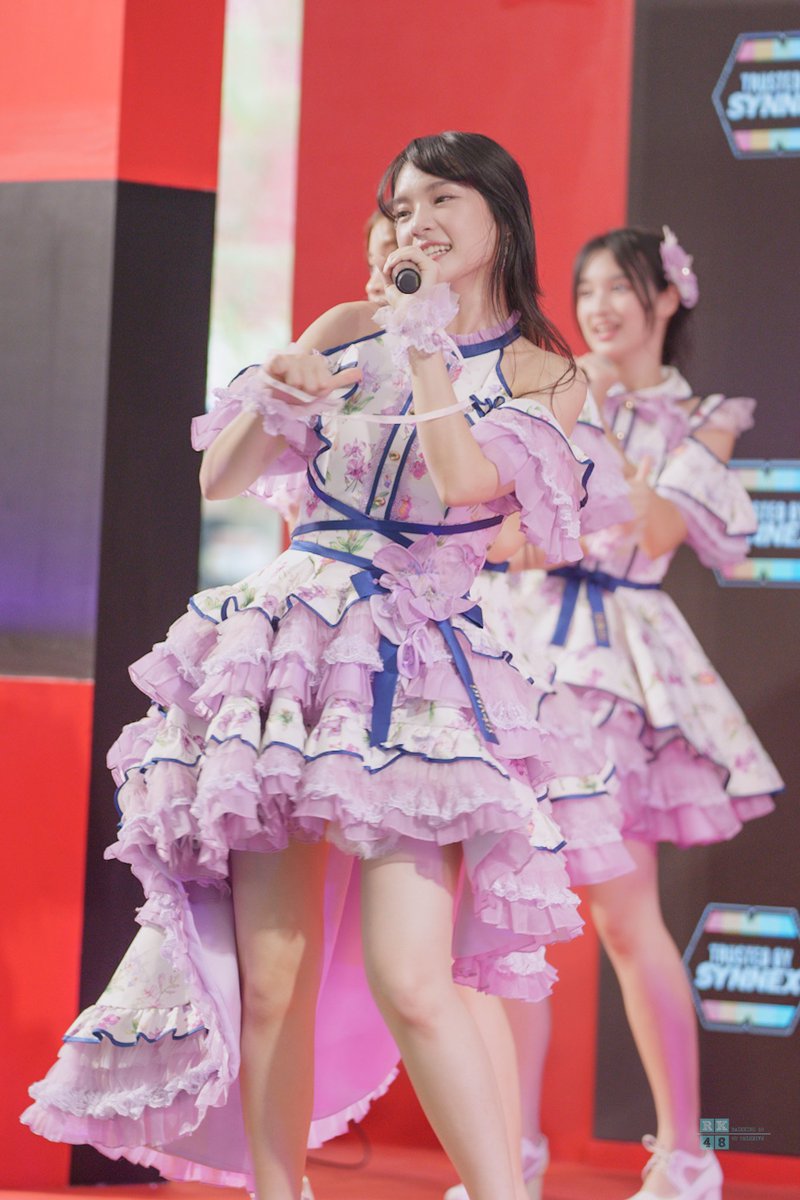 RKhing48's tweet photo. พิเฌอ 💞💞💞

Cherprang BNK48
#CherprangBNK48​ #BNK48 #RaiKhing48 https://t.co/kTsII9odAd