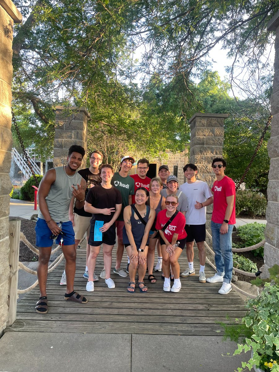 SelectLincoln's tweet photo. That's a wrap on Mytern 2023! Thank you to all of the interns who joined us this summer! Lincoln is a great place to live, work and play. #PlaceToBeLNK https://t.co/Ww68LT7EPl