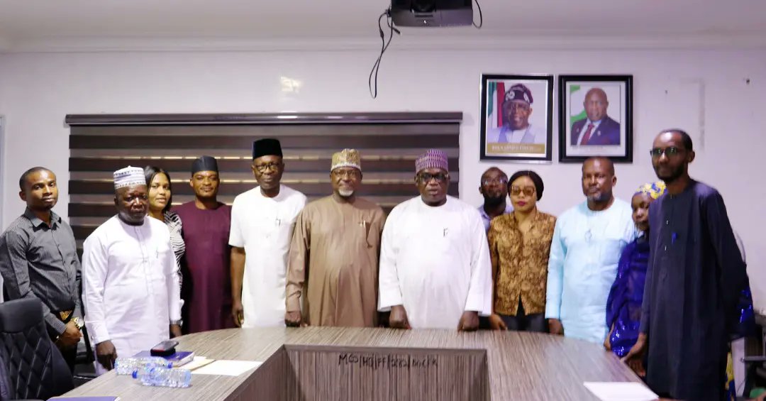 The Commission on Thursday, 27th July 2023, paid a courtesy call to the Director General, Mining Cadastre Office, Obadiah Simon Nkom, in Abuja. 
This will offer the Commission &amp; MCO the opportunity to synergize &amp;  explore ways of collaboration for the greater good of our nation.