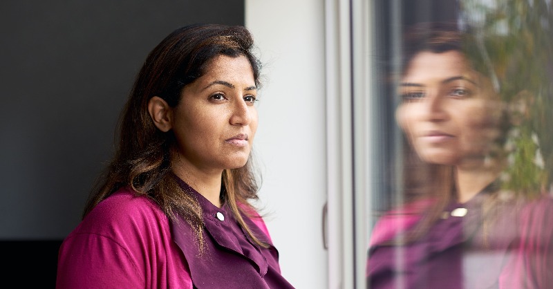 DementiaUK's tweet photo. “We didn’t get any support after Mum’s dementia diagnosis. I had to give up work and care for her full-time.”

Families like Julie’s are watching loved ones struggle with dementia and being left to deal with it alone. 

Will you stand in solidarity with families facing dementia?