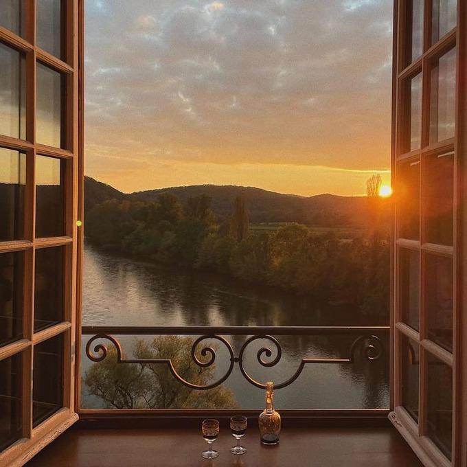 artindetaiIs's tweet photo. a view straight out of a painting. https://t.co/g3YUigo2Jd
