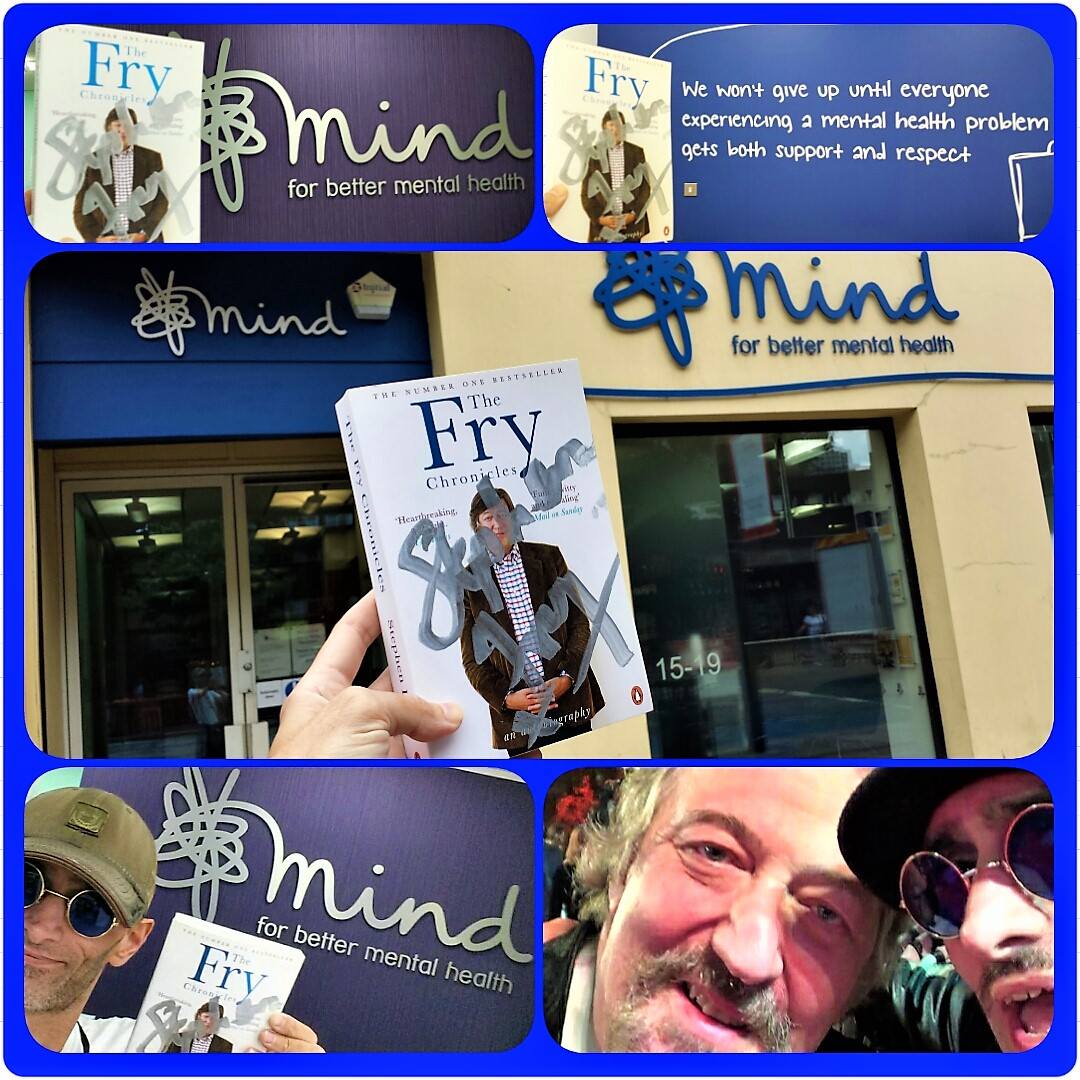 CelebCharityCin's tweet photo. * 6th anniversary today ! @StephenFry โญ๏ธ signed book ๐ SUCCESSFULLY DELIVERED to the @MindCharity ๐ (Stephen is President) Signed> 21/9/14 / Delivered> 1/8/17 / #StephenFry #StephenFryCharity #StephenFryMind #MindCharity #Mind #MindCamden #MindUK / Video https://t.co/q7uD5A3MIx https://t.co/qLLgkNeghJ