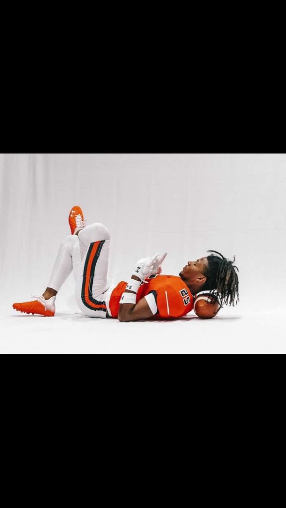 kelvin_shepard's tweet photo. Blessed to receive my 2nd Division 1 offer from @GoCamelsFB  Campbell University @CoachPFMiller @TheMatt_V  🧡🖤 https://t.co/0jhGpjyudv
